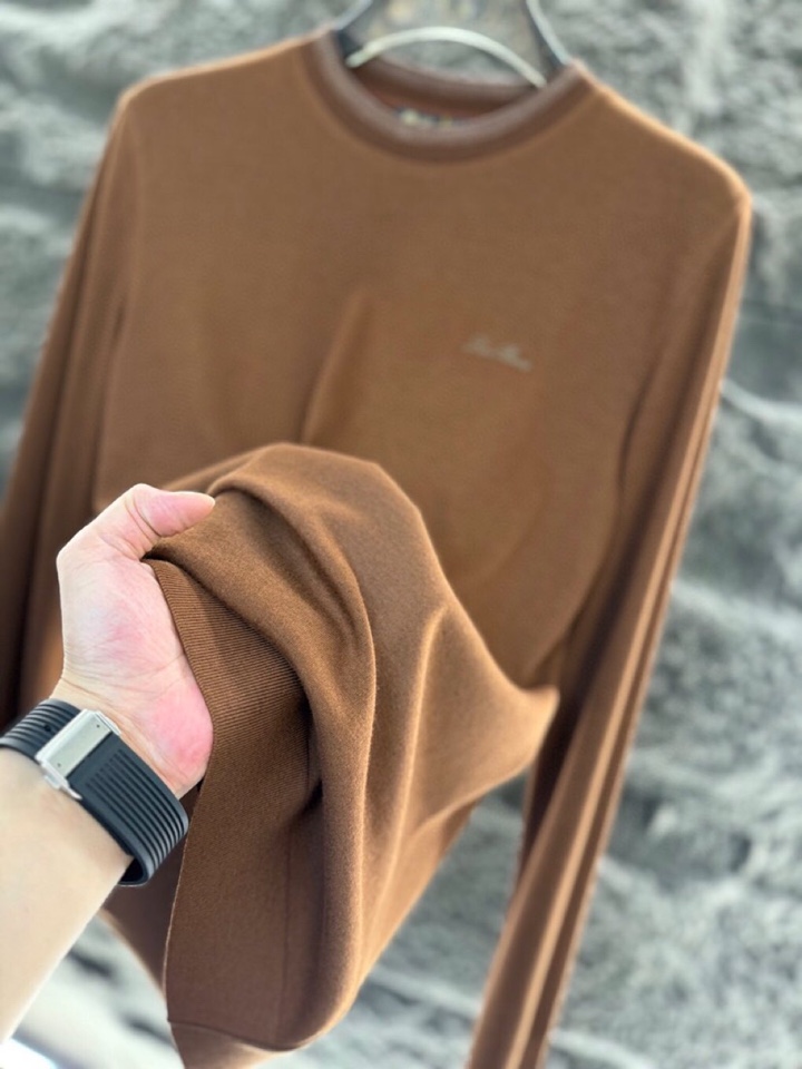Loro Piana 诺悠翩雅 2025ss 秋冬新品男士羊绒长袖T恤针织圆领衫，高奢内敛低调，轻松驾驭
