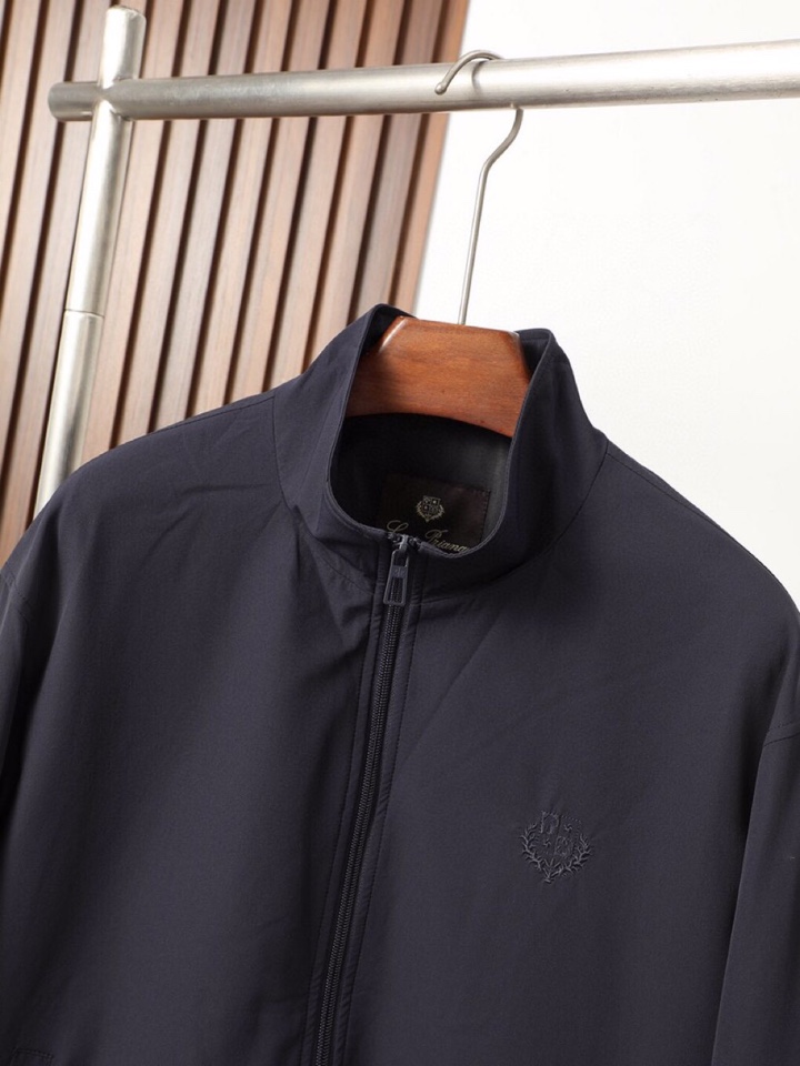 Loro Piana 诺悠翩雅lP🆕 秋冬lP🆕薄棉立领夹克外套，面料与辅料皆为客供，定织定染而成，触感
