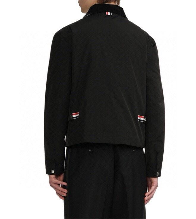 THOM BROWNE 汤姆布朗 TB百搭双侧织带双层休闲夹克外套，翻领夹克外套码数：1-4  颜色：灰
