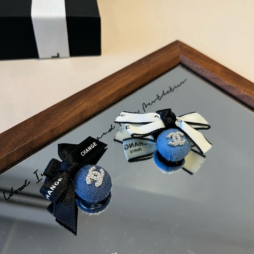 p（单个）Chanel香奈儿发夹