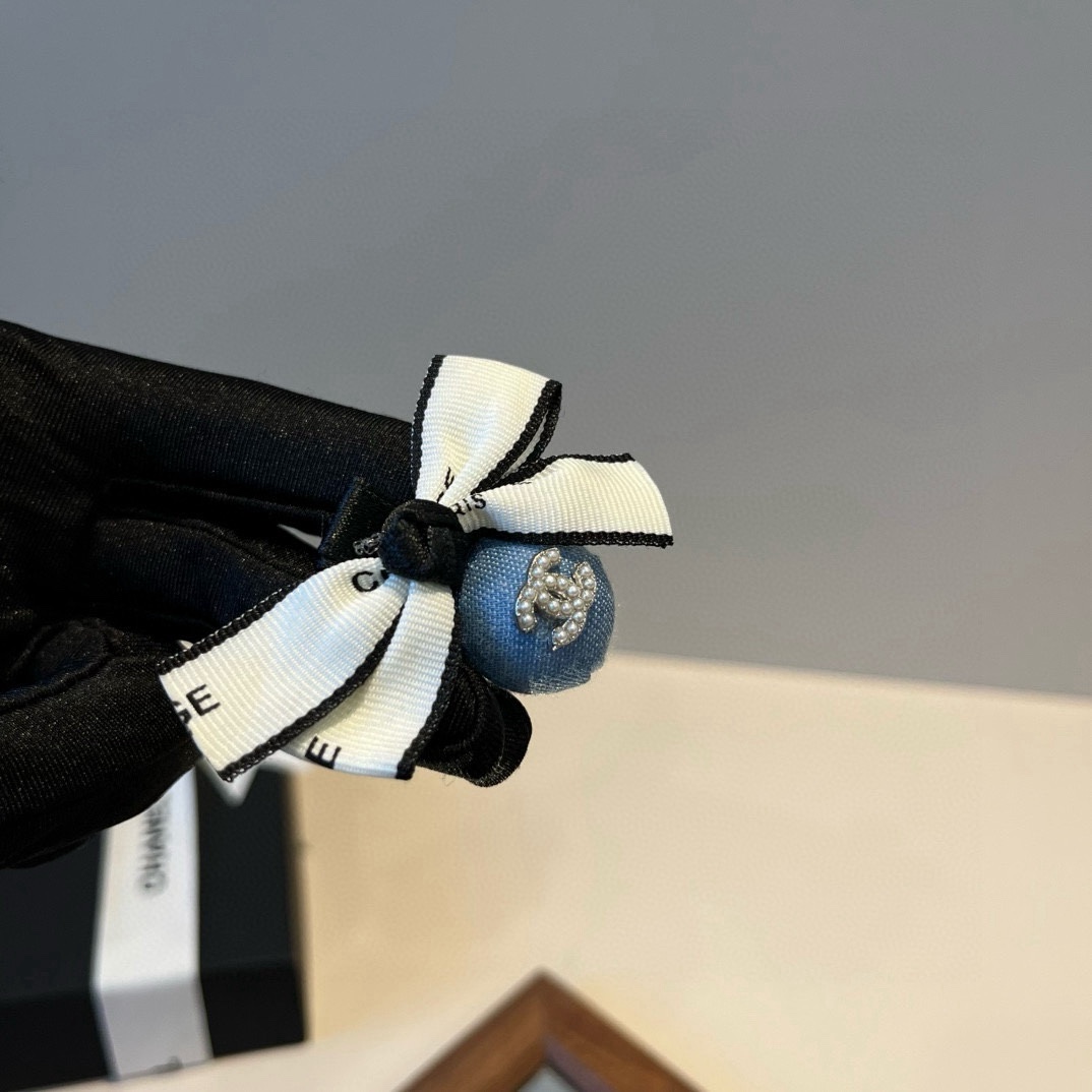 p（单个）Chanel香奈儿发夹