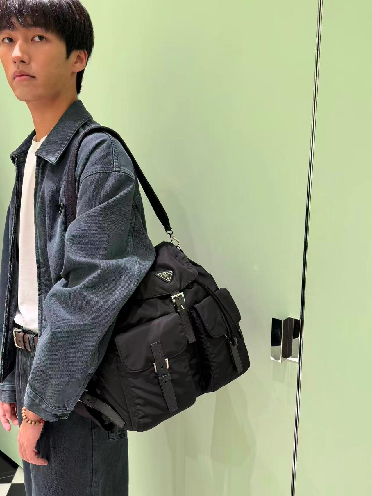 NO:582910,Double shoulder straps, Prada [price based on quantity], prada19860909双肩带,普拉达【跑量价】,prada,Bag