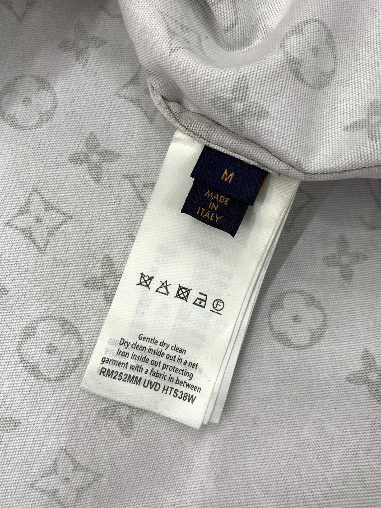 ，LouisVuitton 路易威登，2025秋季最新款，专柜同步有售，原单狠货，时尚休闲长袖衬衫外套，