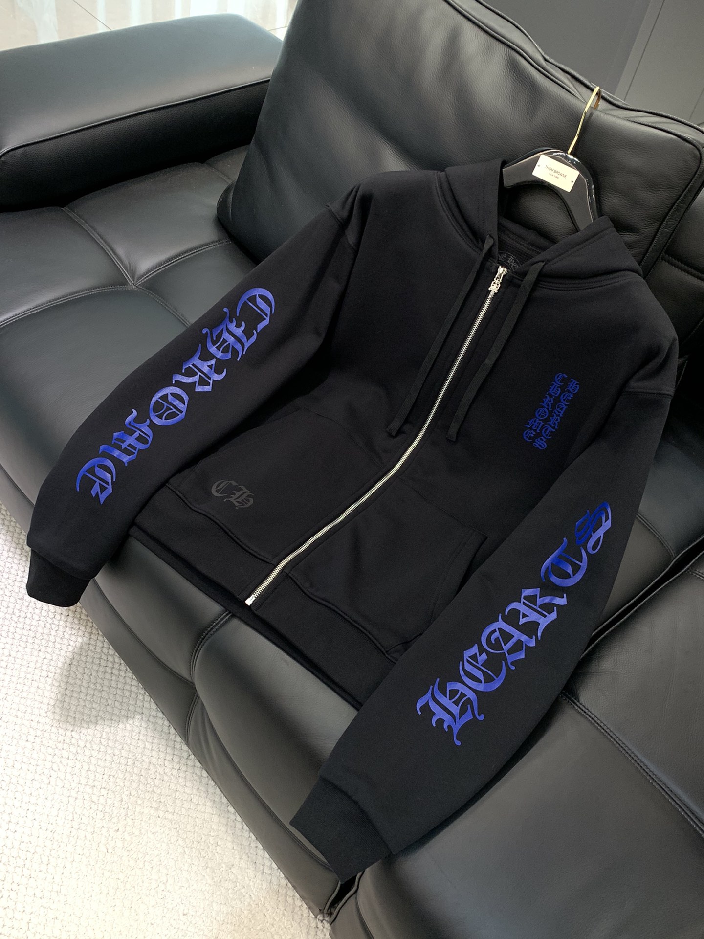 ，Chrome Hearts 克罗心，2025秋季新品，专柜同步有售，原单狠货，时尚休闲连帽外套，采用进
