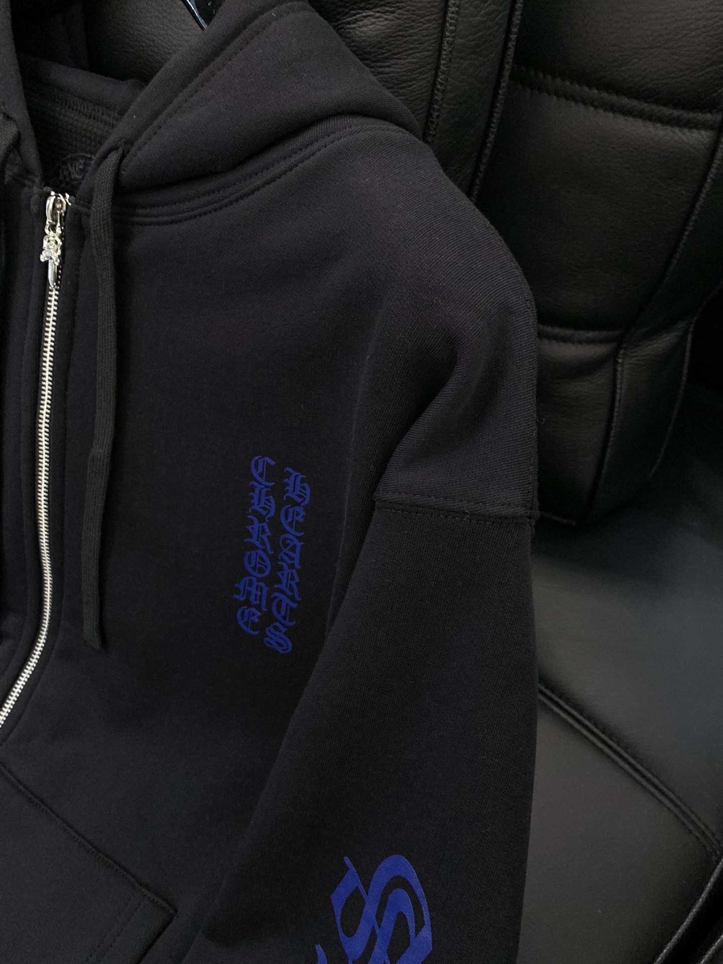 ，Chrome Hearts 克罗心，2025秋季新品，专柜同步有售，原单狠货，时尚休闲连帽外套，采用进