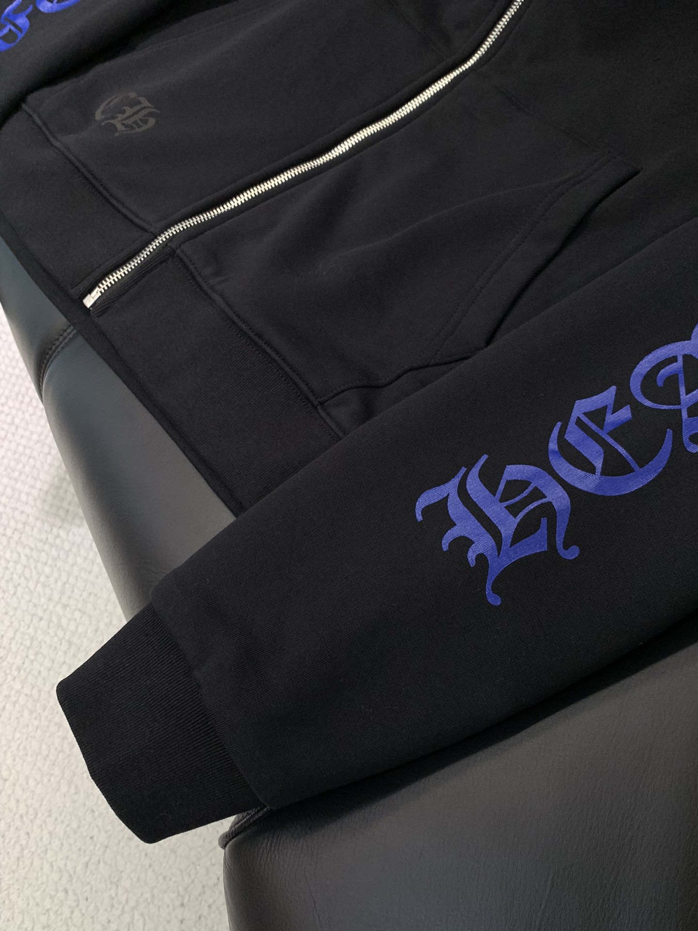 ，Chrome Hearts 克罗心，2025秋季新品，专柜同步有售，原单狠货，时尚休闲连帽外套，采用进