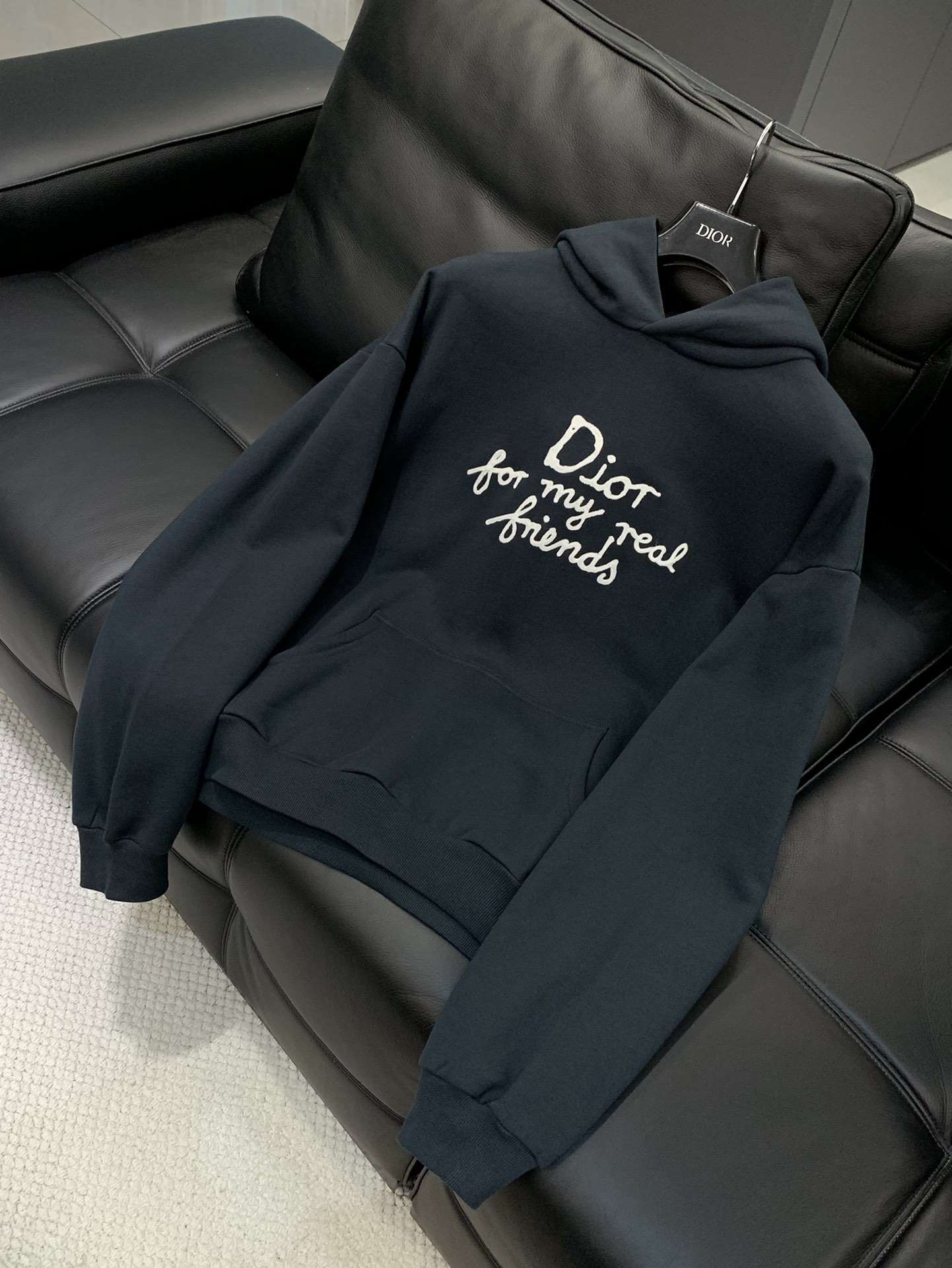 ，Dior 迪奥， 2025秋冬新品，专柜同步有售，简约时尚休闲➕绒连帽卫衣，原版进口面料，舒适透气，精