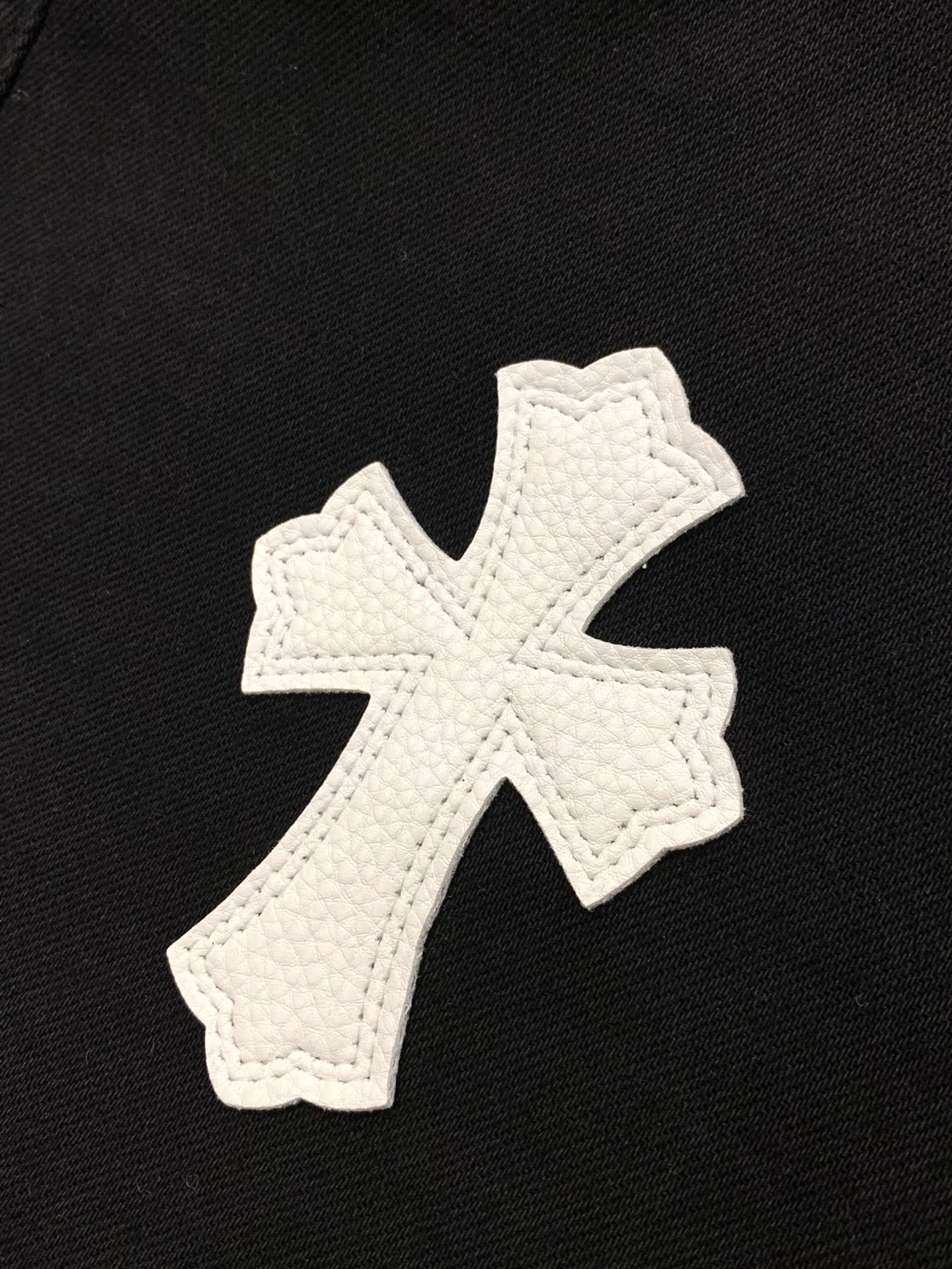 ，Chrome Hearts 克罗心，2025秋季新品，专柜同步有售，原单狠货，时尚休闲水洗牛仔裤，采用