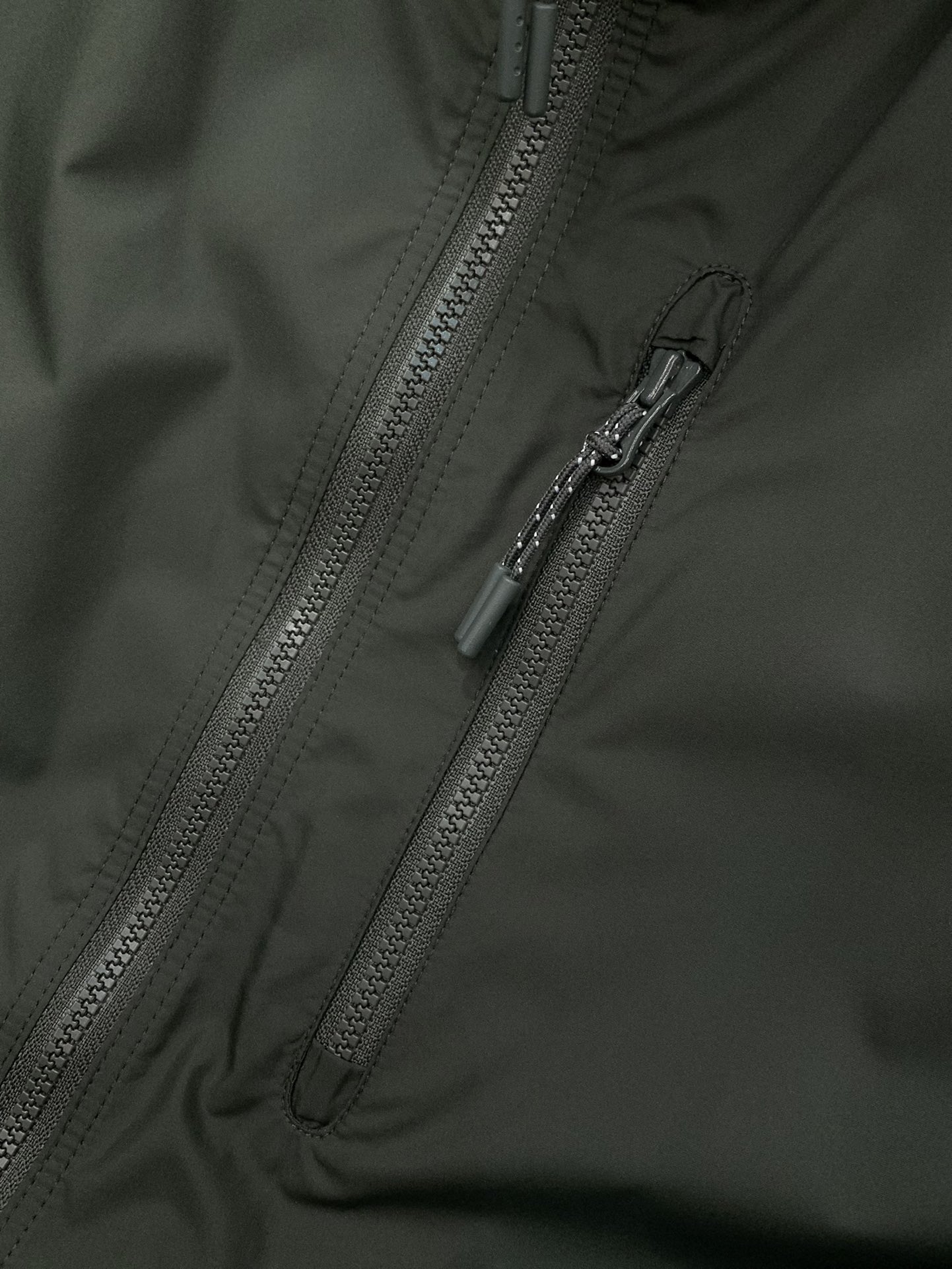 ，杰力亚 男款日本帝人Octa科技抓绒蓄热纤维超轻量高性能尼龙立领夹克外套关于卖点：体验感很神奇的一组夹