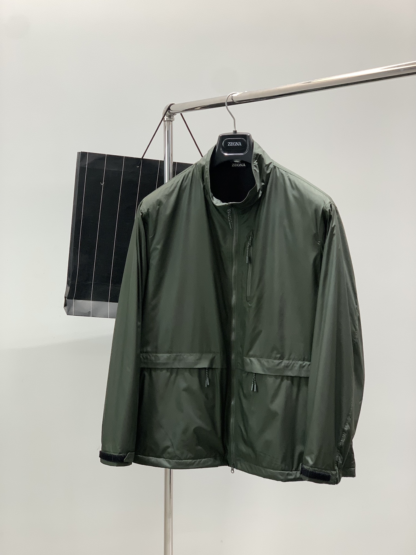 ，杰力亚 男款日本帝人Octa科技抓绒蓄热纤维超轻量高性能尼龙立领夹克外套关于卖点：体验感很神奇的一组夹