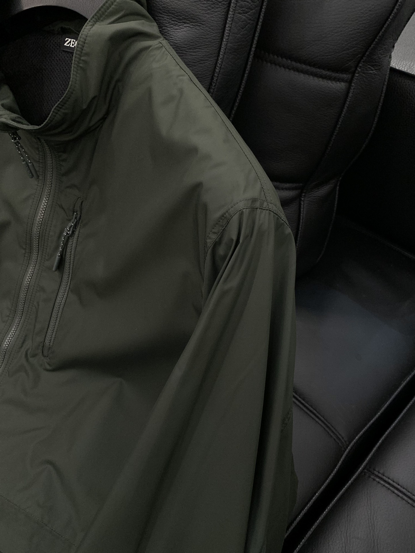 ，杰力亚 男款日本帝人Octa科技抓绒蓄热纤维超轻量高性能尼龙立领夹克外套关于卖点：体验感很神奇的一组夹