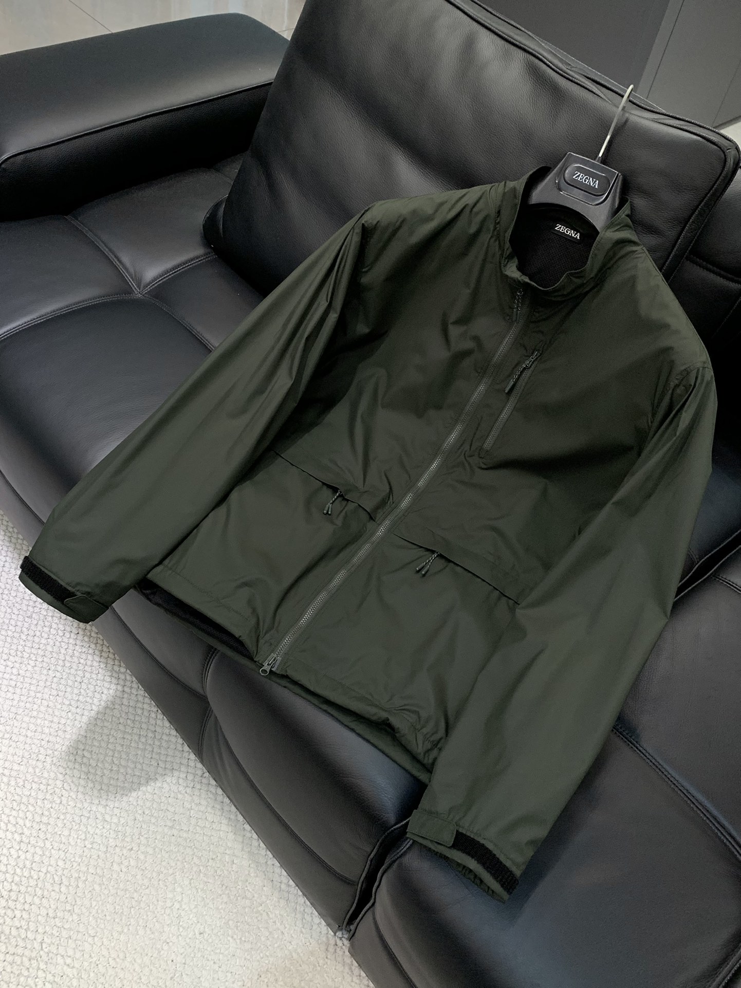 ，杰力亚 男款日本帝人Octa科技抓绒蓄热纤维超轻量高性能尼龙立领夹克外套关于卖点：体验感很神奇的一组夹