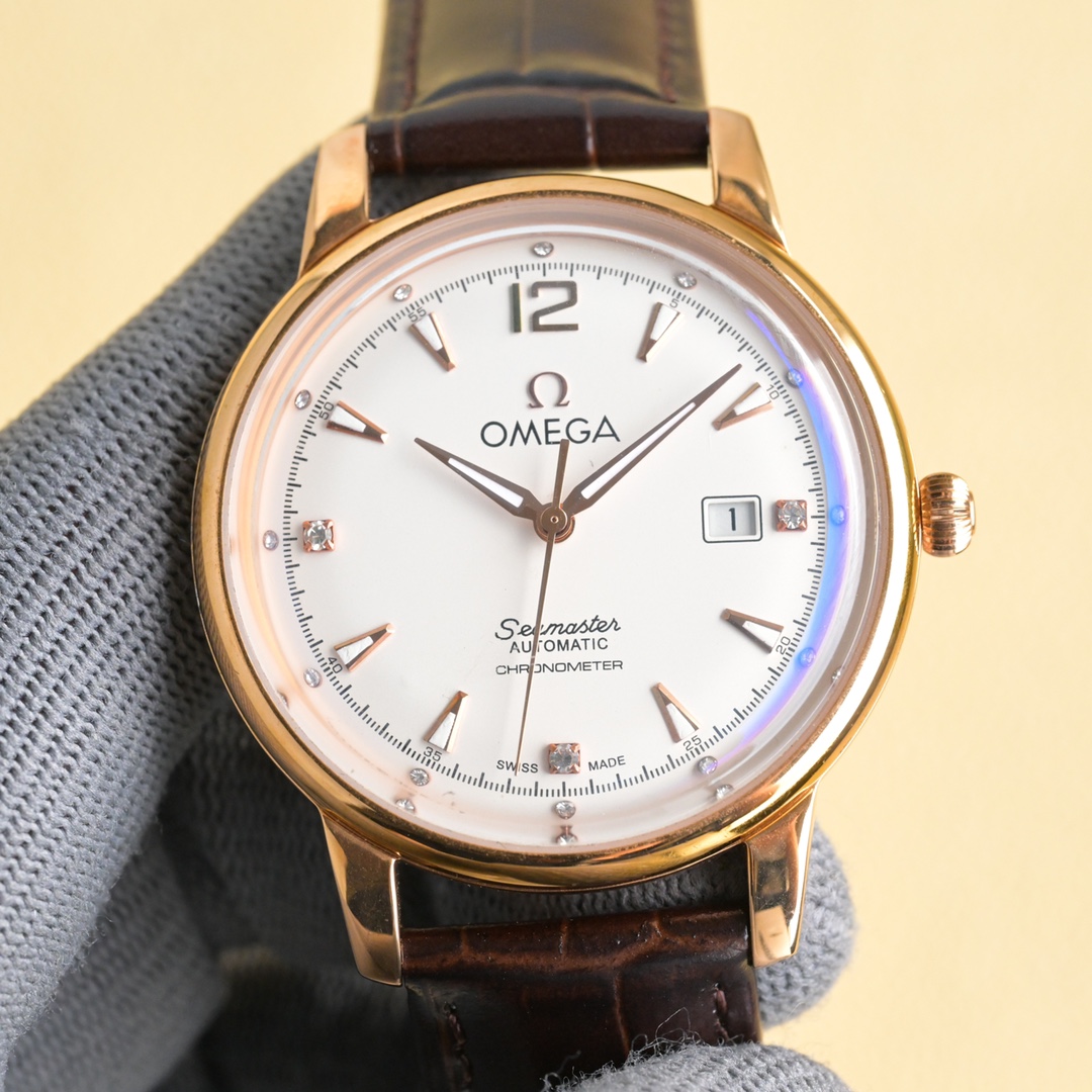 NO:532297,White and gold new Omega Seahorse Series!  It took up to 6 months!  Ultra-thin men's automatic mechanical watch, using imported original movement (non-market domestic machine), vibration frequency 28,800 times per hour, zero rework quality, diameter 40mm original size, ultra-thin craftsmanship 8mm, and using imported calfskin from Italy!  Pot cover glass material!  Super waterproof 100 meters!  The same style in the counter, one to one replica!  Take him with him and show his strength and extraordinary spirit!  Glorious, eternal nobility., omega, cowhide19860909白 金 新款欧米茄海马系列！耗时长达6个月！超薄男士自动机械腕表,采用进口原装机芯（非市场国产机）,每小时振频28800次,零返修质量,直径40mm原装尺寸,超薄工艺8mm,采用意大利进口小牛皮！锅盖玻璃材质！超强防水100米！专柜同款,一比一复刻！带上他锋芒尽显,气派不凡！耀眼光辉,永恒尊贵.,,omega,cowhide,Watch