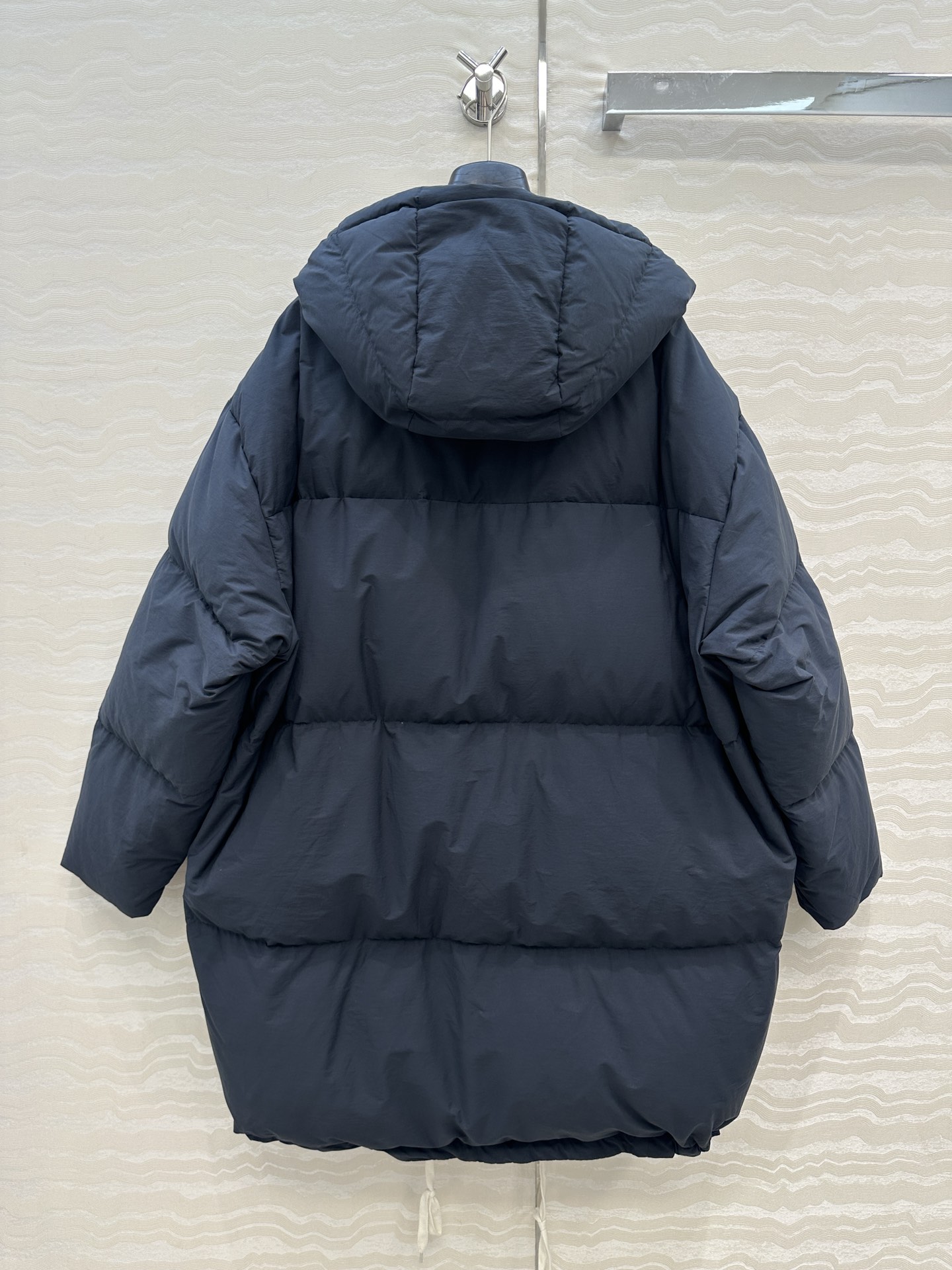 独家首发❤️高端原单品质PR长期主义秋冬新品，行走的面包服！原版开发面料廓形羽绒服，时髦精必入最佳版型！