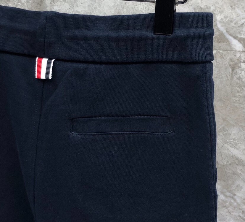 THOM BROWNE 汤姆布朗 TB小火柴人色织短裤 男女同款情侣款休闲短裤码数：0-5   颜色：蓝