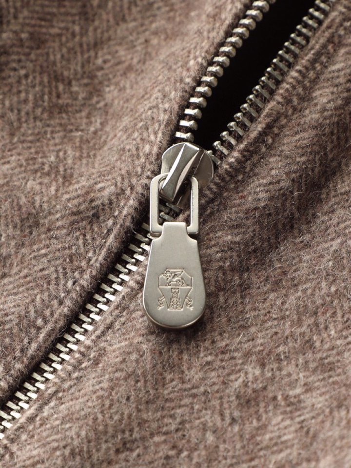 Brunello Cucinelli BC羊绒翻领夹克经典夹克外套，这个品牌低调奢华的风格，顶级的面料和