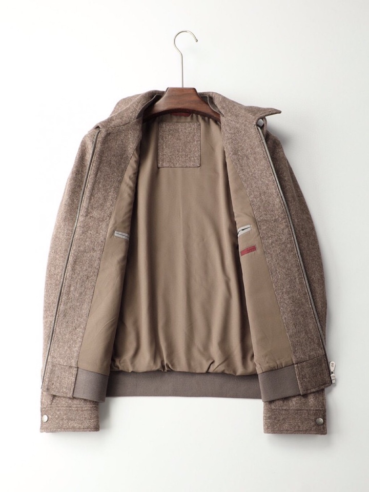 Brunello Cucinelli BC羊绒翻领夹克经典夹克外套，这个品牌低调奢华的风格，顶级的面料和