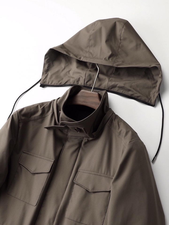 Loro Piana 诺悠翩雅lP🆕 官网秋冬火爆经典款连帽夹克外套，帽子可脱卸\n颜色：黑色，咖色\n