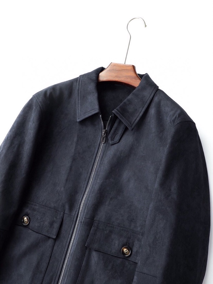 Loro Piana 诺悠翩雅lP🆕 秋冬火爆经典麂皮绒翻领款夹克外套\n颜色：红咖，卡其，藏青\n码数