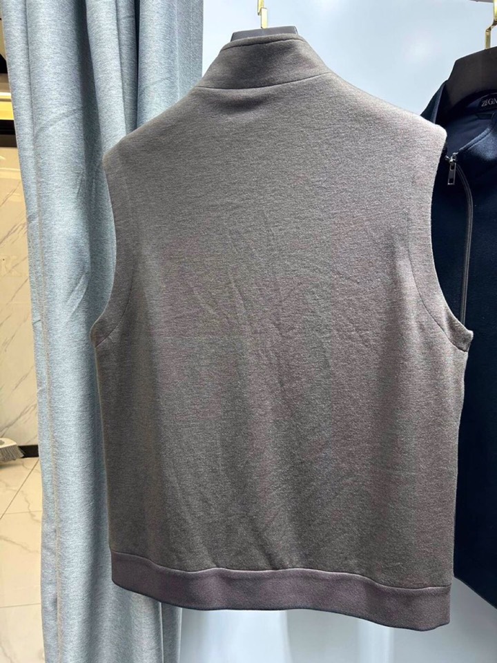 Ermenegildo Zegna 杰尼亚新款绵羊毛夹克马甲 秀场新品‼品相非常完美，非常出彩的设计，轻