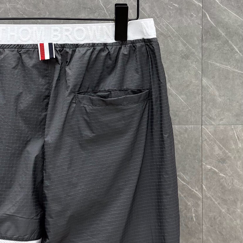 THOM BROWNE 汤姆布朗 TB暗格纹秋冬薄款四杠休闲裤 19.25.15码数：1-4  颜色：灰
