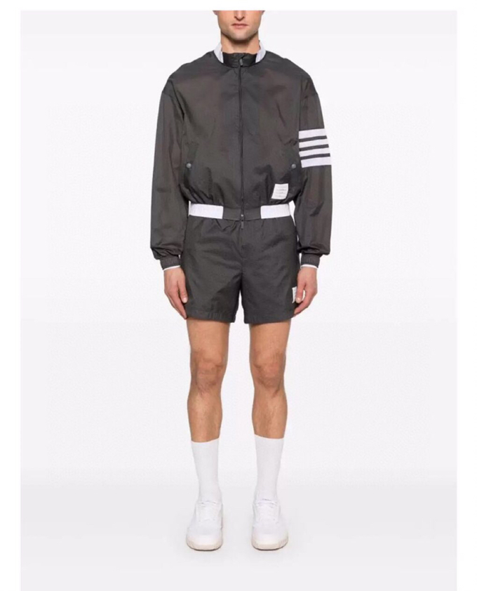 THOM BROWNE 汤姆布朗 TB 暗格纹秋冬薄款四杠休闲夹克  码数：1-4  颜色：灰、蓝（下单