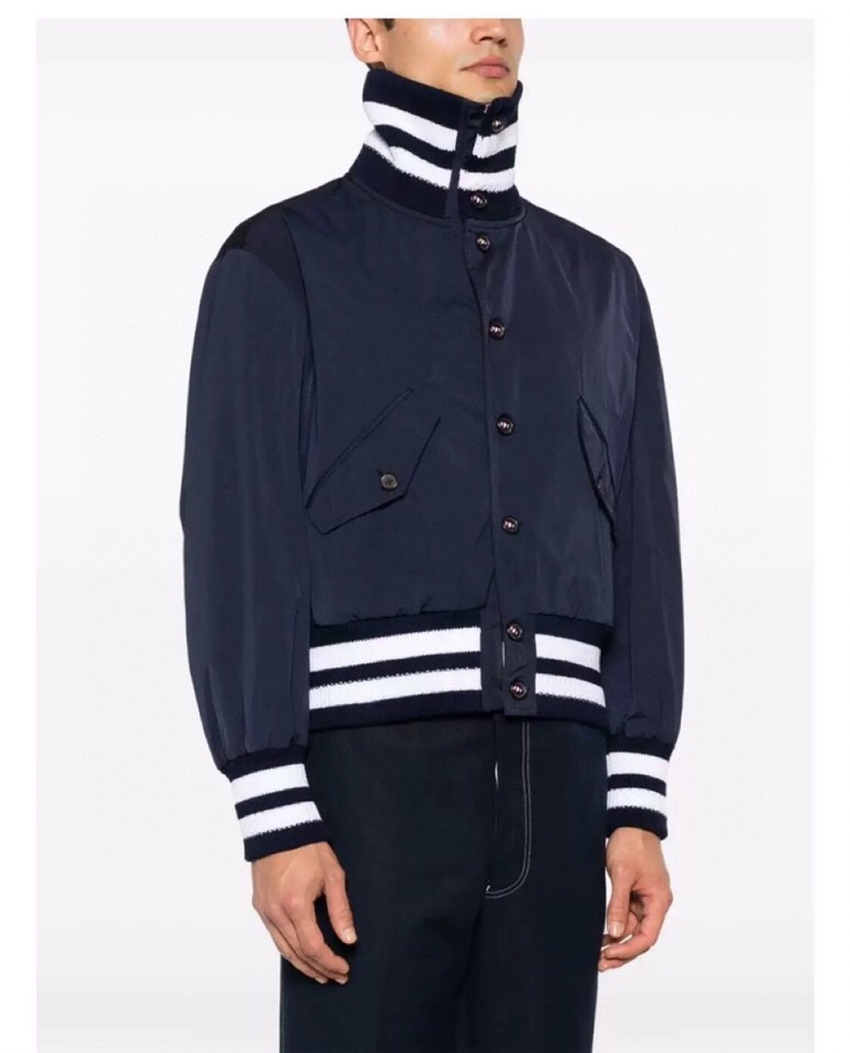 THOM BROWNE 汤姆布朗 TB明星成毅同款休闲夹克  码数：1-4  颜色：灰、蓝（下单请报身高