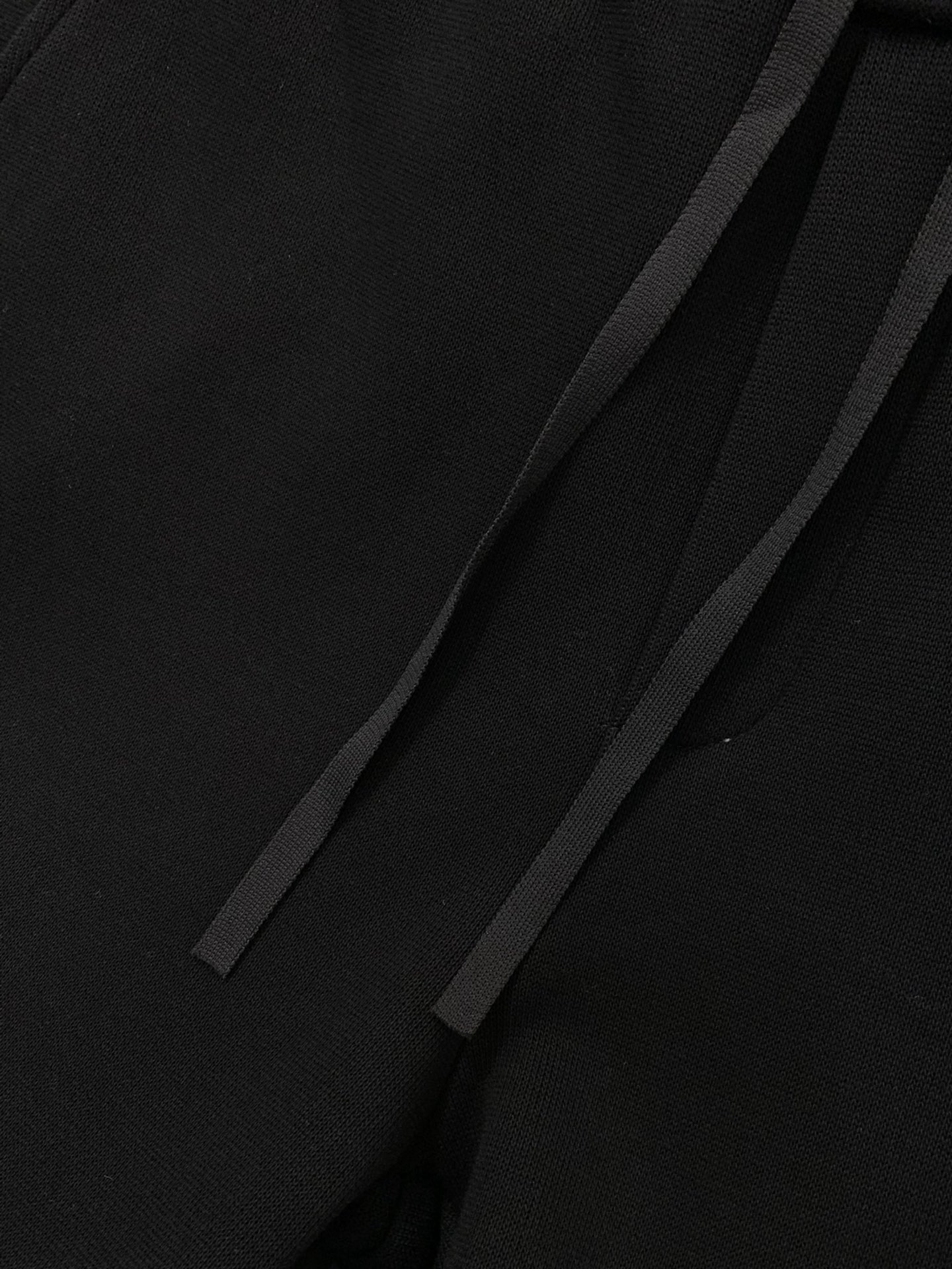 ，Zegna 杰尼亚，2025冬季最新品，专柜同步有售，原单狠货，时尚休闲➕绒长裤，进口原版面料，上身舒