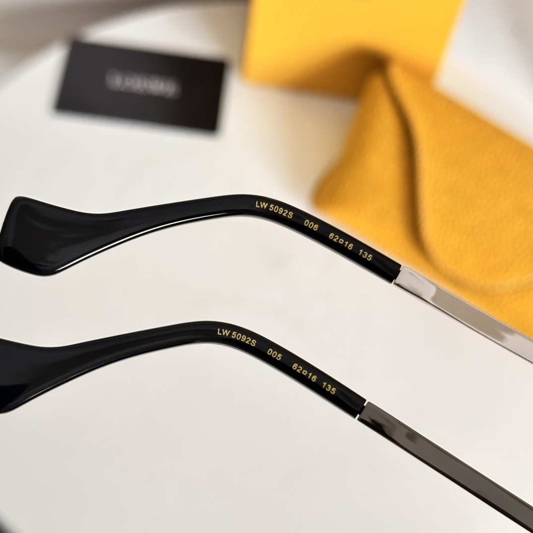 ‼️LOEWE🌟🌟🌟MODEL：LW5092S🌟🌟🌟SIZE：62口16-135🌟🌟🌟