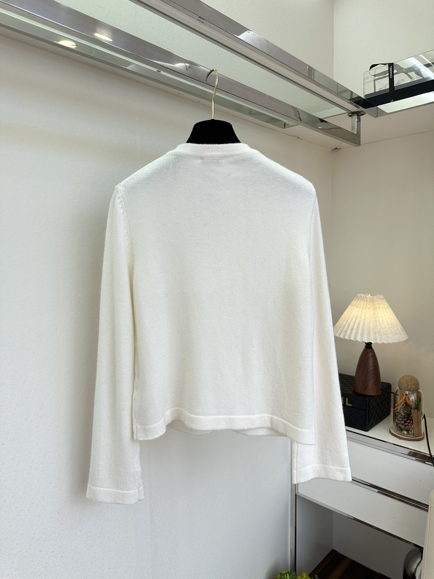 25 F 小香秋冬新品 重工艺手工订珠羊绒开衫²。●SIZE s m l ●