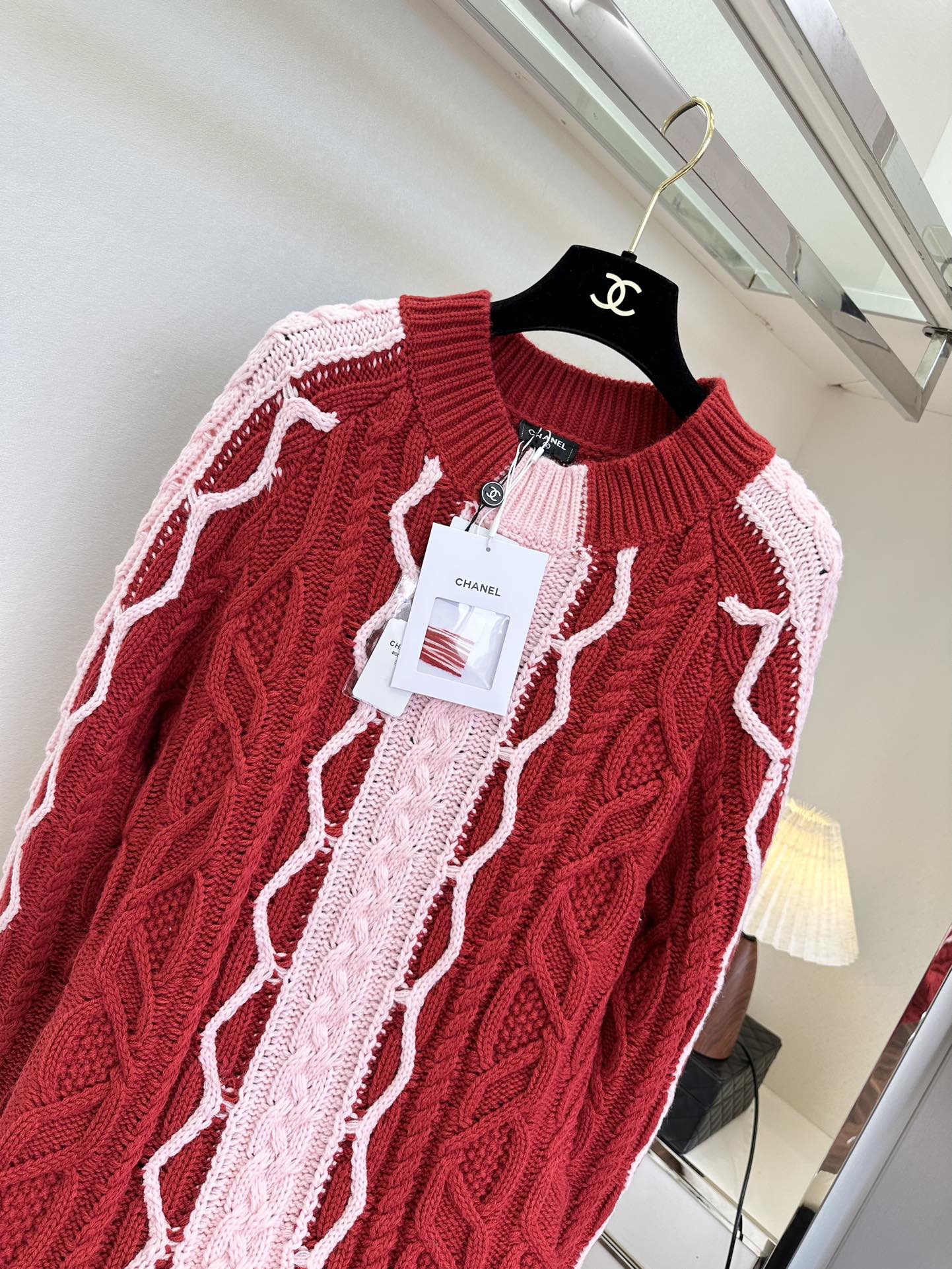 25 F 一比一高定 秀款针织撞色针织裙² 。●SIZE s m l ●