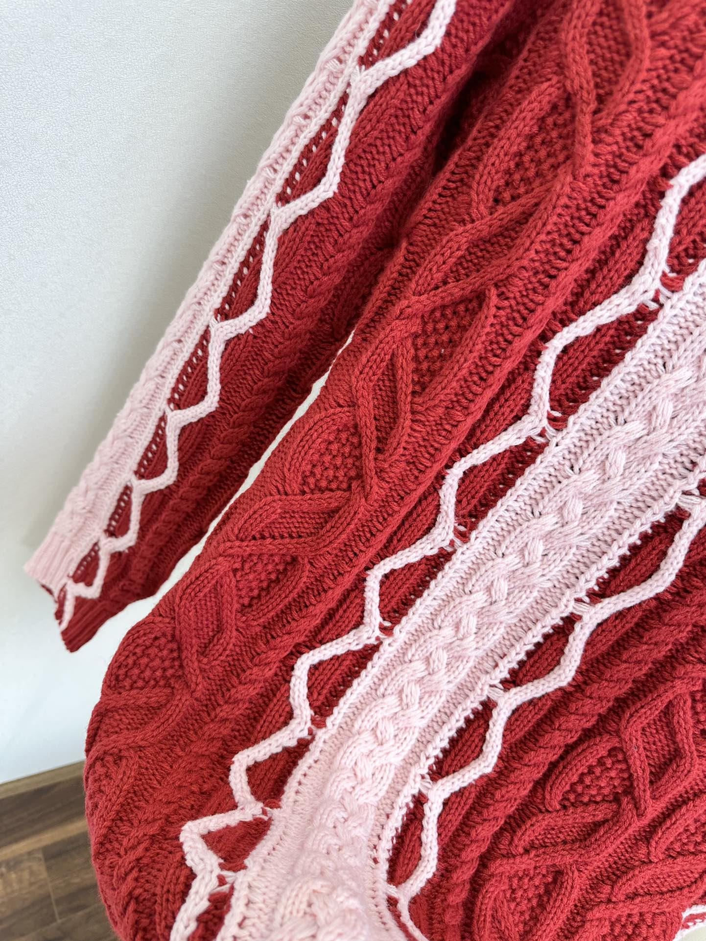 25 F 一比一高定 秀款针织撞色针织裙² 。●SIZE s m l ●