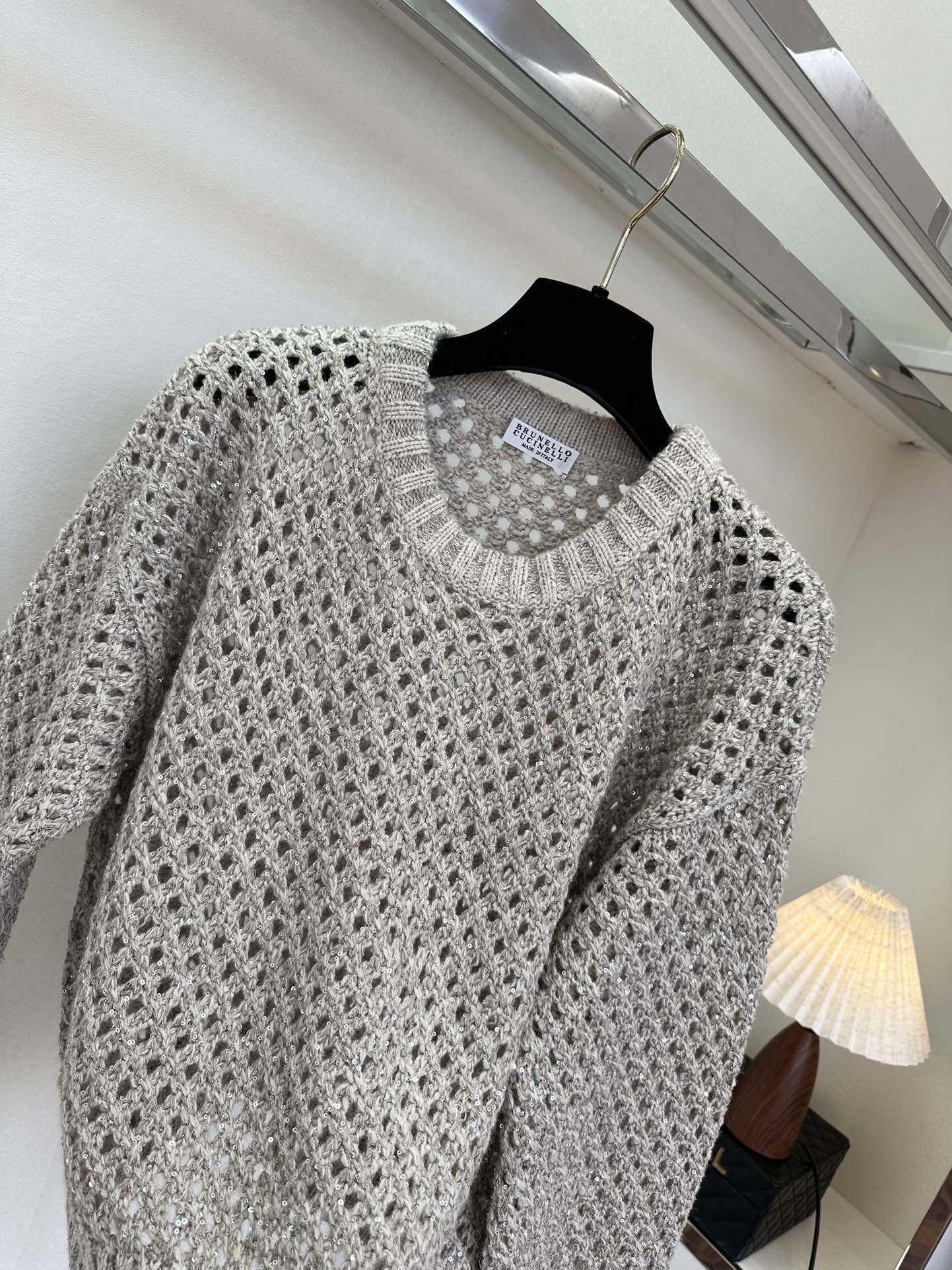 25 F 还原zp 进口定制特殊纱线 镂空圆领针织套头衫² 。●SIZE s m l ●