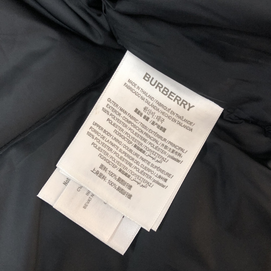 🆕BUR*BERRY 巴宝莉 25秋冬最新款连帽羽绒服外套 （帽子不🉑拆卸）版型剪裁完美穿着舒适有型，整