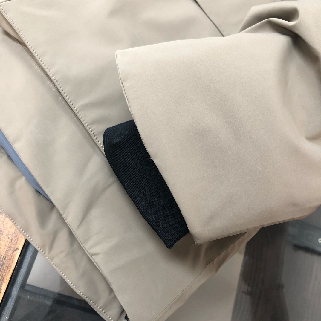 🆕ZEGNA 杰尼亚 25秋冬最新款连帽工装款大口袋羽绒服外套 版型剪裁完美穿着舒适有型，整体视觉感超强