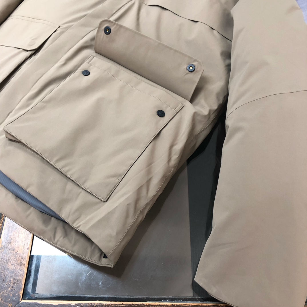 🆕ZEGNA 杰尼亚 25秋冬最新款连帽工装款大口袋羽绒服外套 版型剪裁完美穿着舒适有型，整体视觉感超强