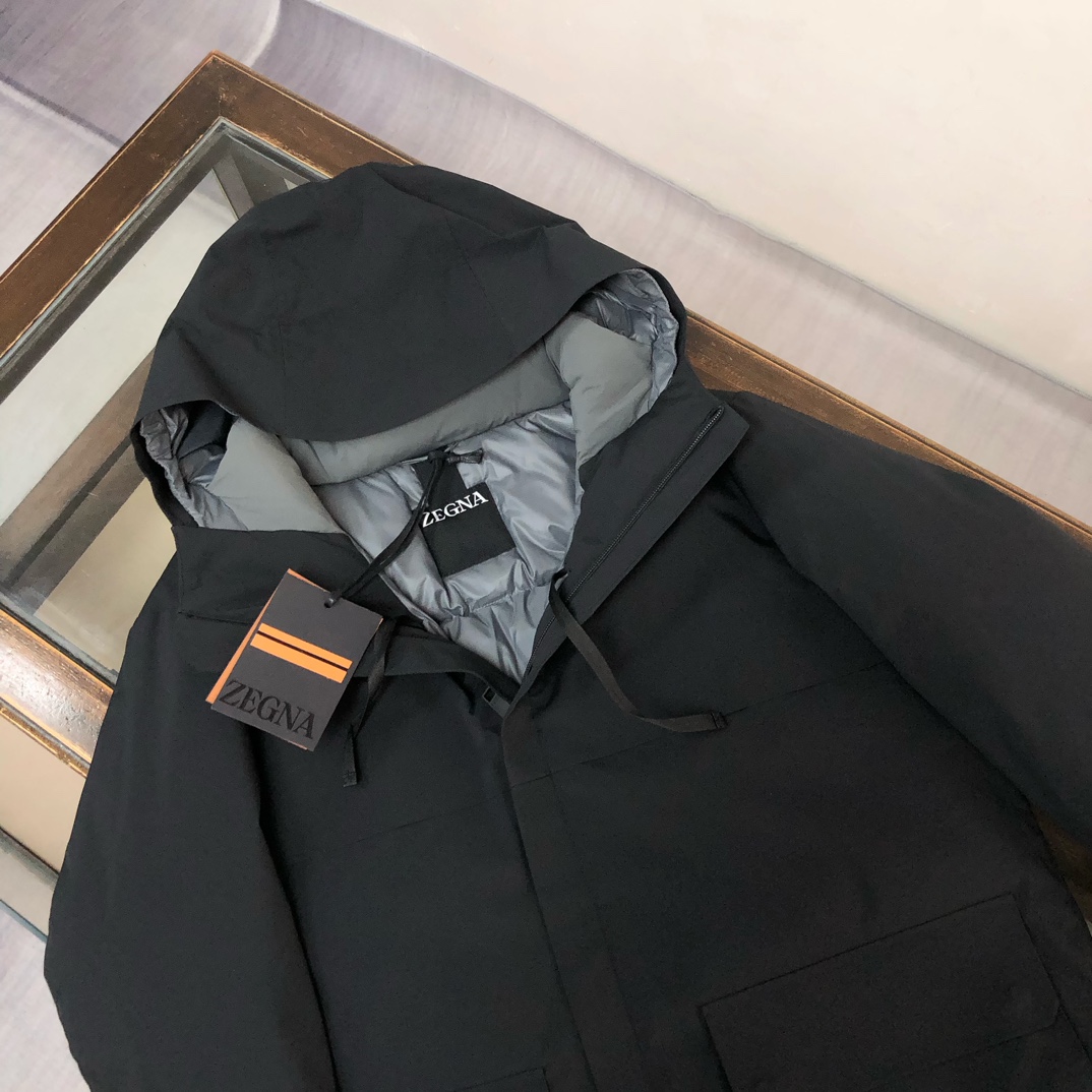 🆕ZEGNA 杰尼亚 25秋冬最新款连帽工装款大口袋羽绒服外套 版型剪裁完美穿着舒适有型，整体视觉感超强