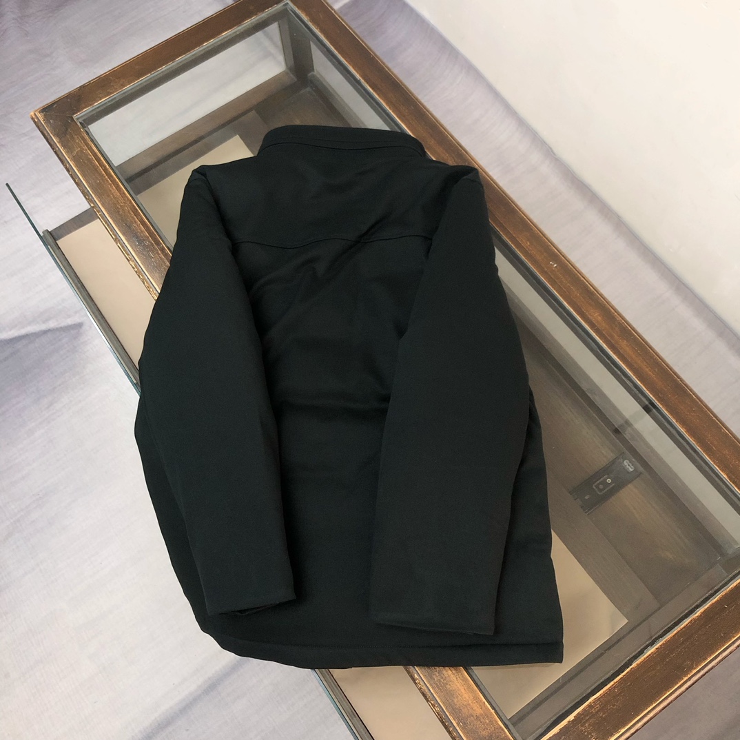 ！ 🆕ZEGNA 杰尼亚 25秋冬最新款立领毛呢中长款羽绒服外套 版型剪裁完美穿着舒适有型，整体视觉感超