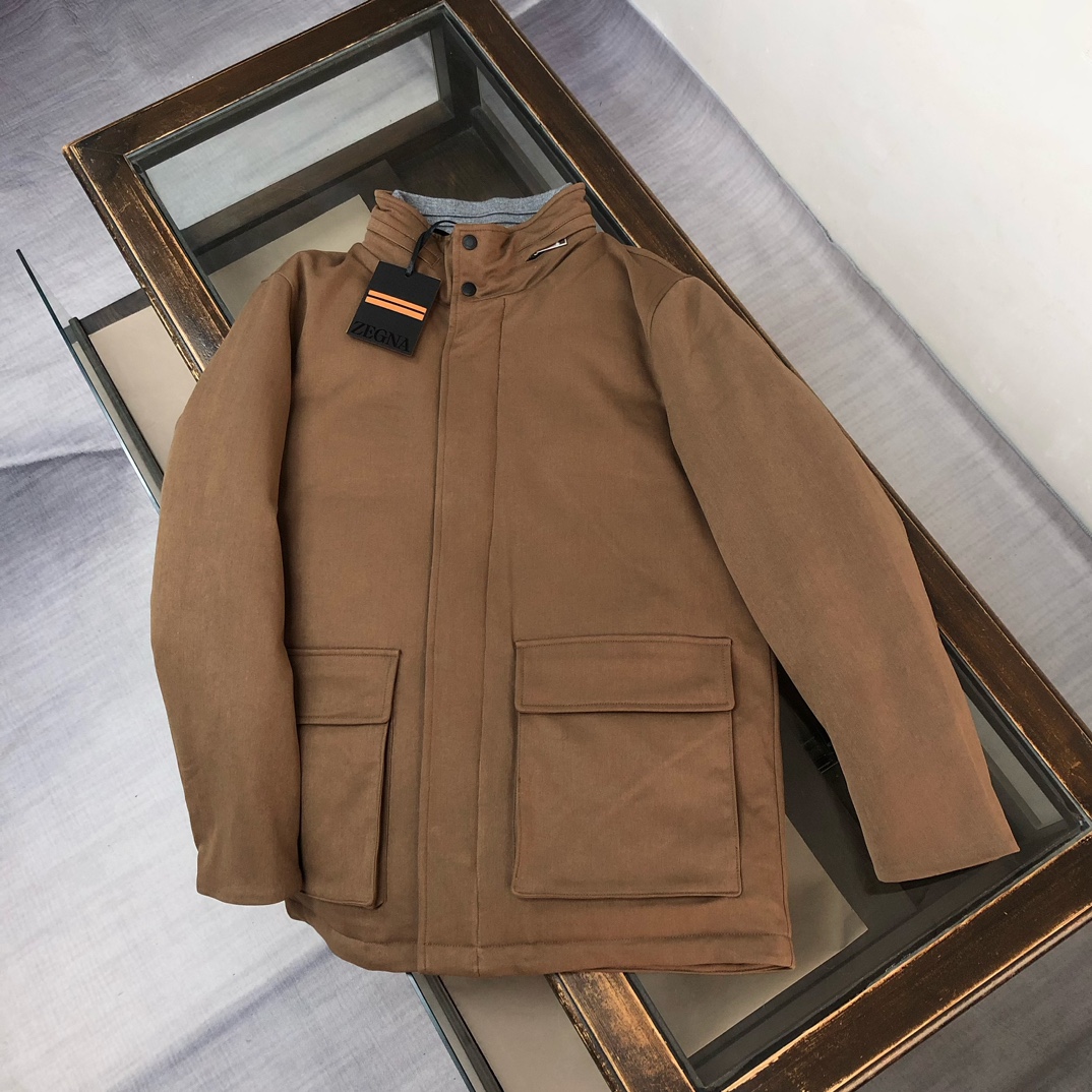！ 🆕ZEGNA 杰尼亚 25秋冬最新款立领毛呢中长款羽绒服外套 版型剪裁完美穿着舒适有型，整体视觉感超