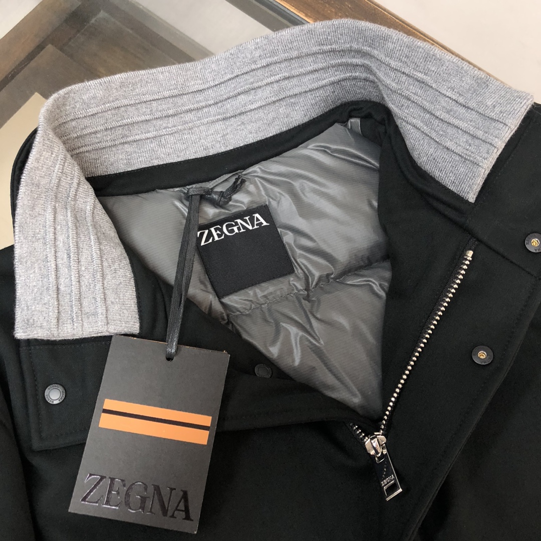 ！ 🆕ZEGNA 杰尼亚 25秋冬最新款立领毛呢中长款羽绒服外套 版型剪裁完美穿着舒适有型，整体视觉感超