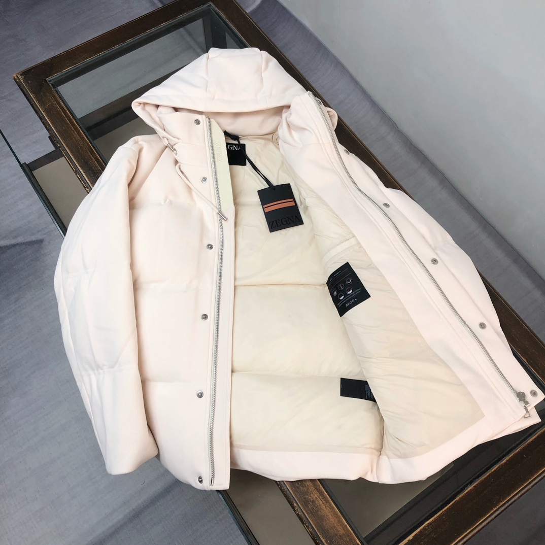 🆕ZEGNA 杰尼亚 25秋冬最新款连帽毛呢羽绒服外套 版型剪裁完美穿着舒适有型，整体视觉感超强，上身效