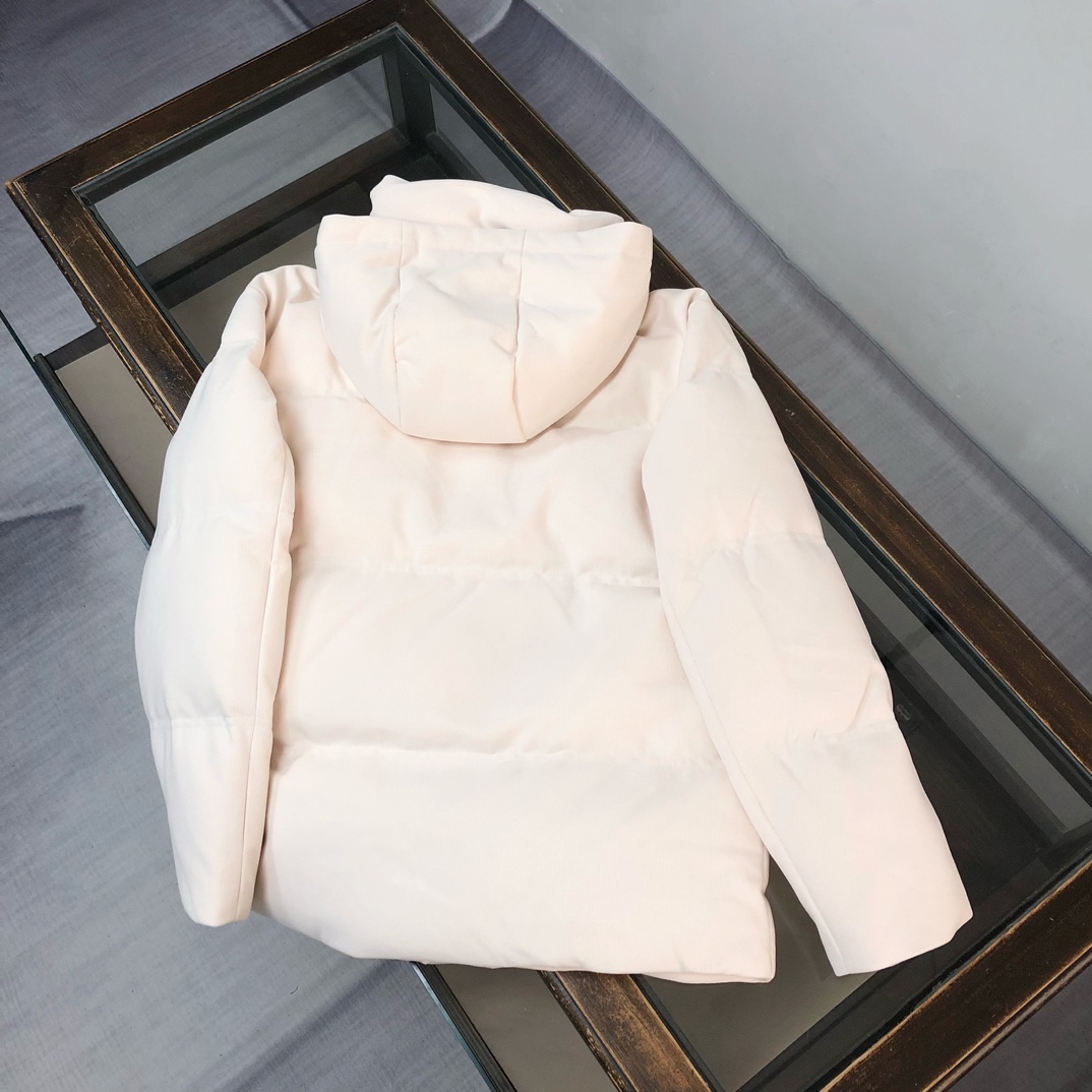 🆕ZEGNA 杰尼亚 25秋冬最新款连帽毛呢羽绒服外套 版型剪裁完美穿着舒适有型，整体视觉感超强，上身效