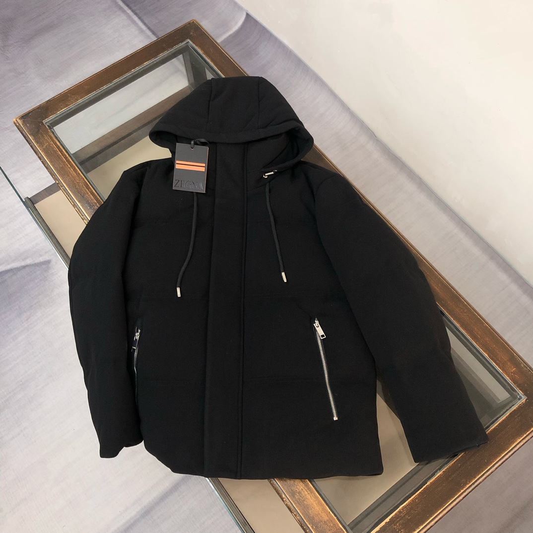🆕ZEGNA 杰尼亚 25秋冬最新款连帽毛呢羽绒服外套 版型剪裁完美穿着舒适有型，整体视觉感超强，上身效
