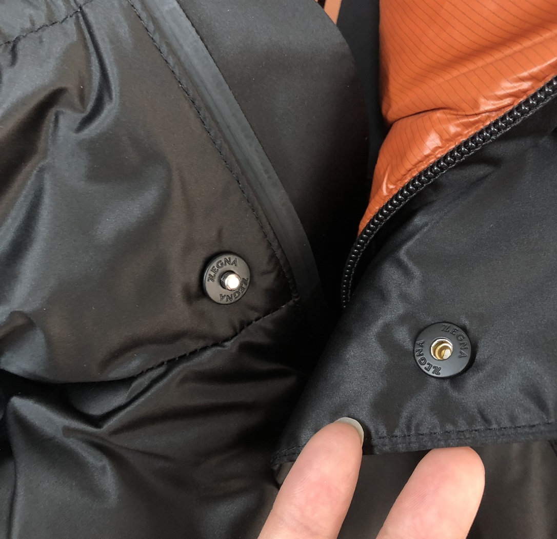 🆕ZEGNA 杰尼亚 25秋冬最新款连帽羽绒服外套（帽子不🉑拆卸） 版型剪裁完美穿着舒适有型，整体视觉感