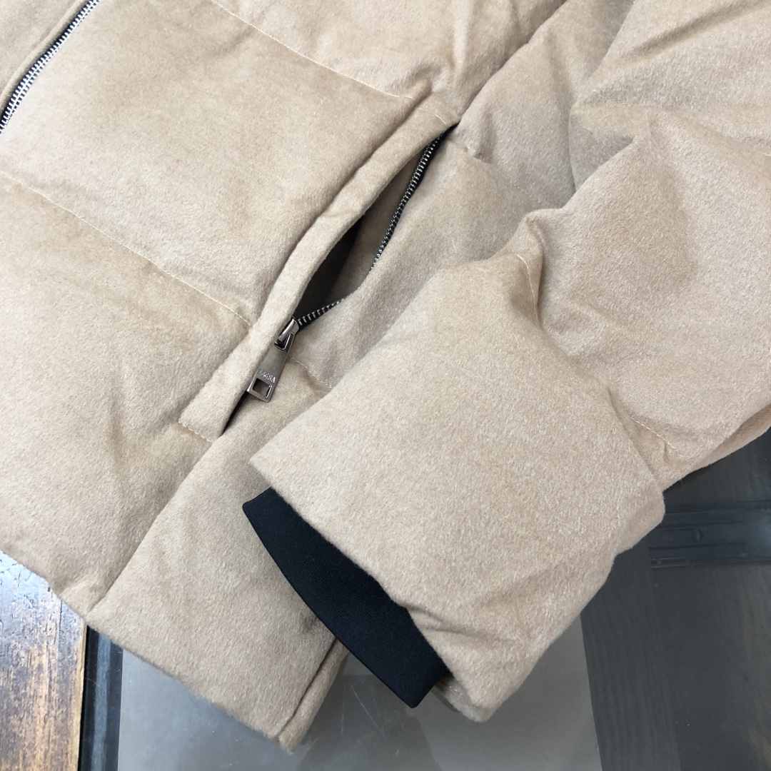 🆕ZEGNA 杰尼亚 25秋冬最新款立领毛呢羽绒服外套 版型剪裁完美穿着舒适有型，整体视觉感超强，上身效