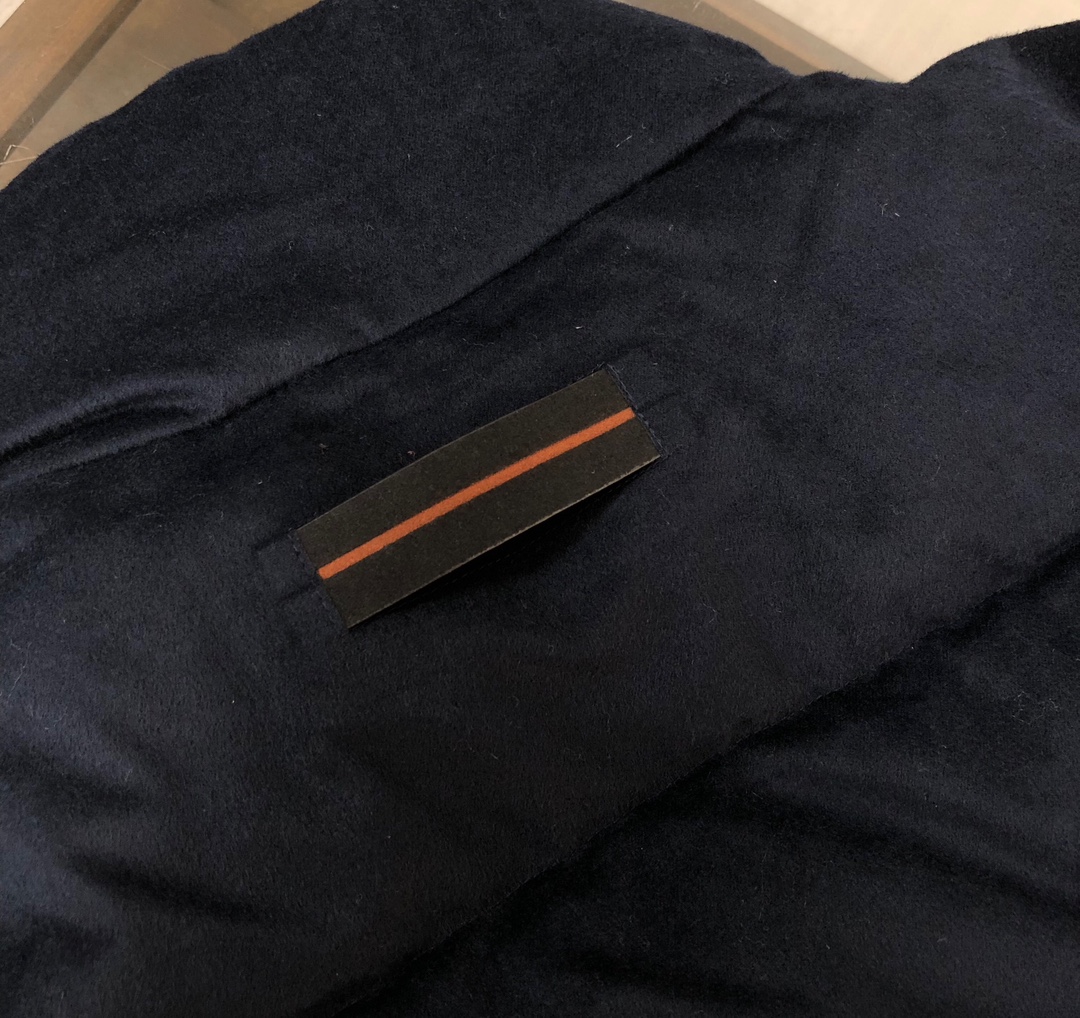 🆕ZEGNA 杰尼亚 25秋冬最新款立领毛呢羽绒服外套 版型剪裁完美穿着舒适有型，整体视觉感超强，上身效