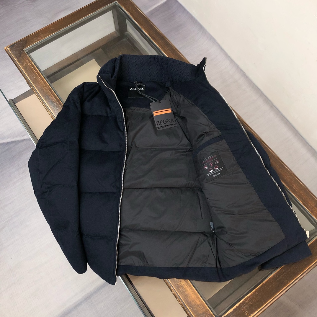 🆕ZEGNA 杰尼亚 25秋冬最新款立领毛呢羽绒服外套 版型剪裁完美穿着舒适有型，整体视觉感超强，上身效