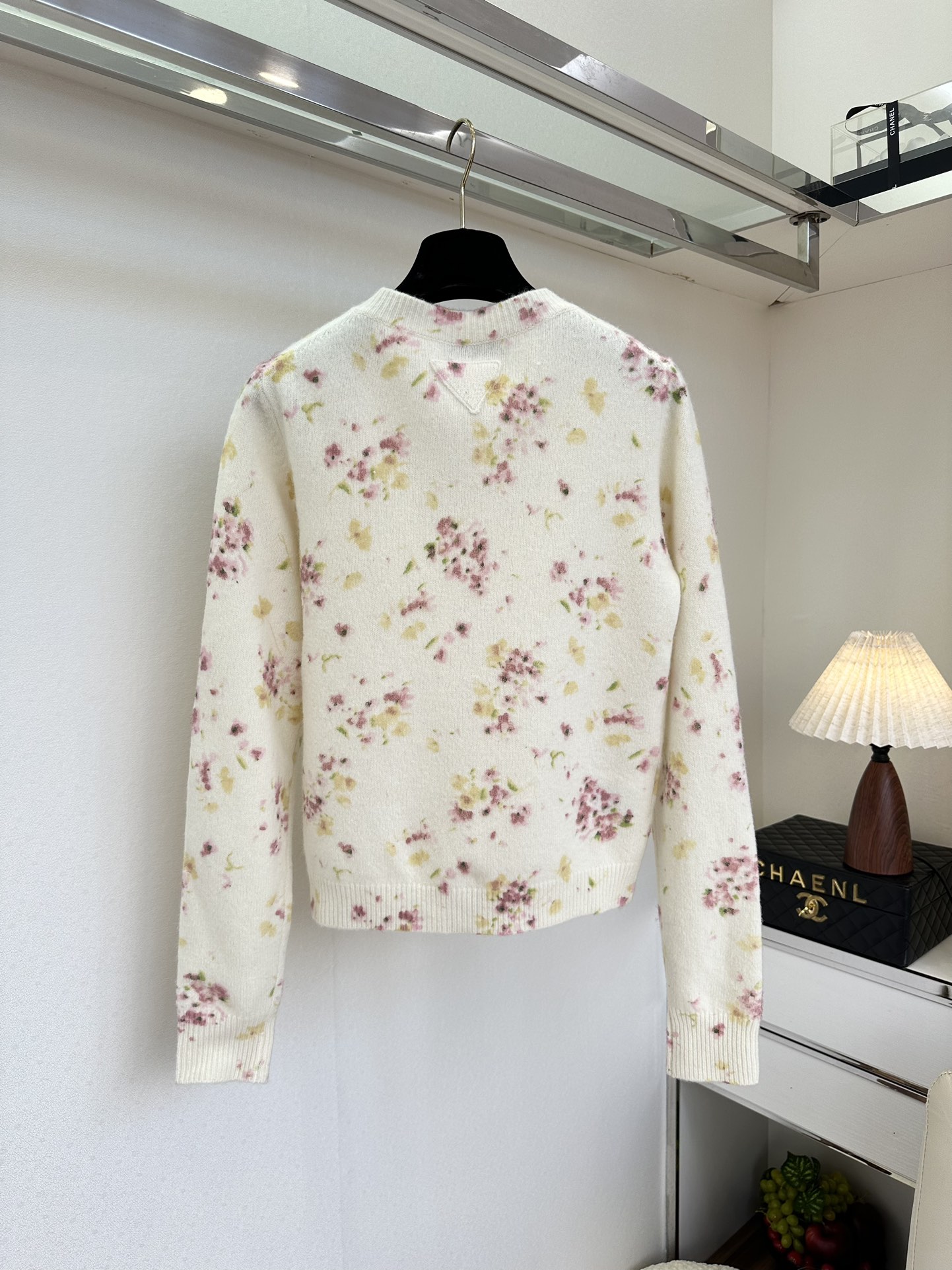 25 F 普拉达权志龙同款碎花羊毛混合纱线针织开衫² ●SIZE s m l ●