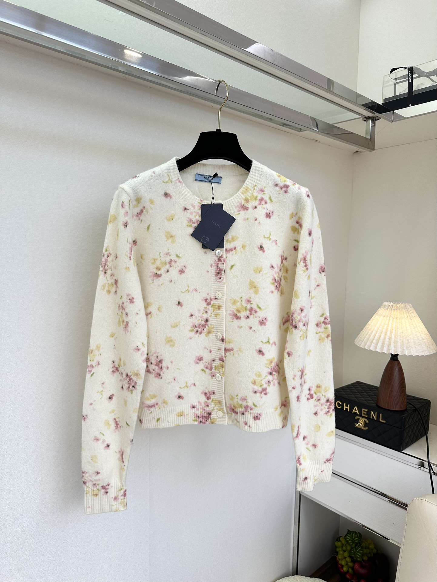 25 F 普拉达权志龙同款碎花羊毛混合纱线针织开衫² ●SIZE s m l ●