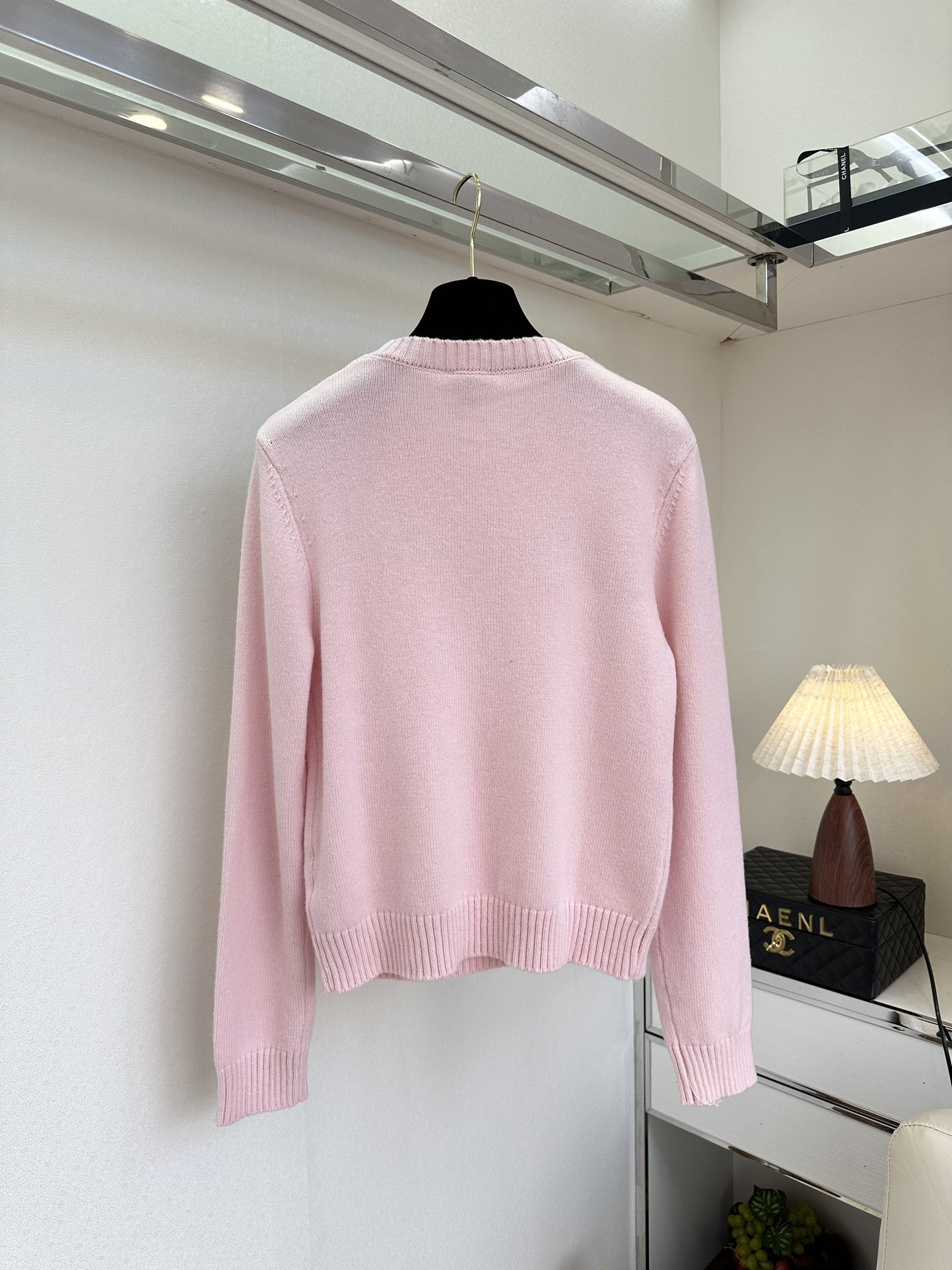 25 F 小香植入织色字母套头羊绒衫² ●SIZE s m l ●